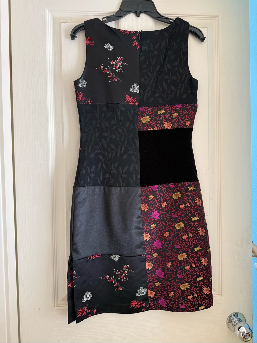 Sleeveless Patchwork Floral Dress in Black and Multi